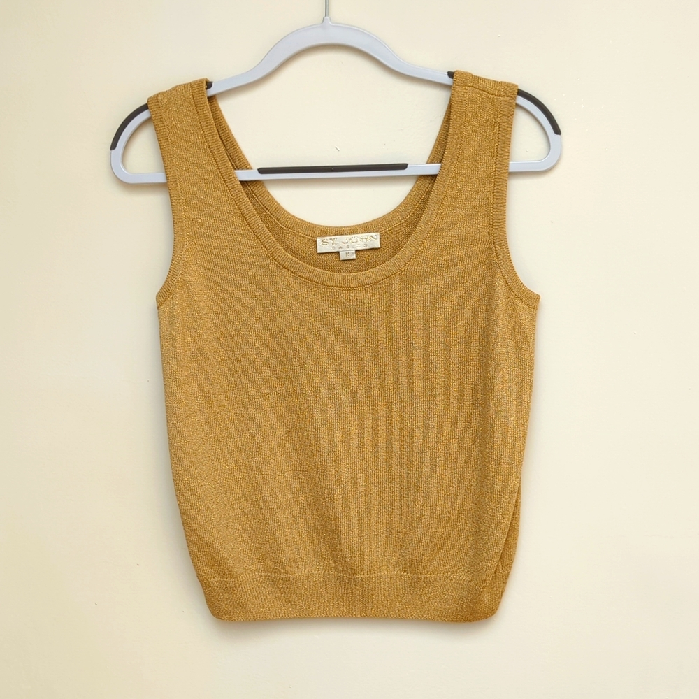 Pretty Gold Saint John Shell